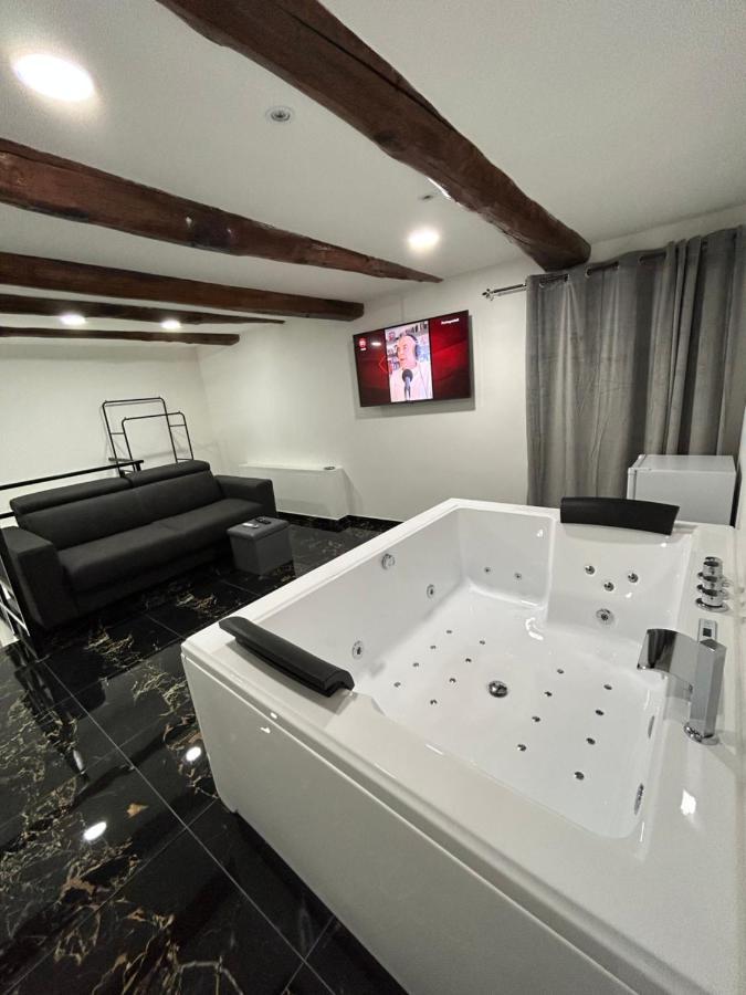 Giovanni Luxury Suites 那不勒斯 外观 照片
