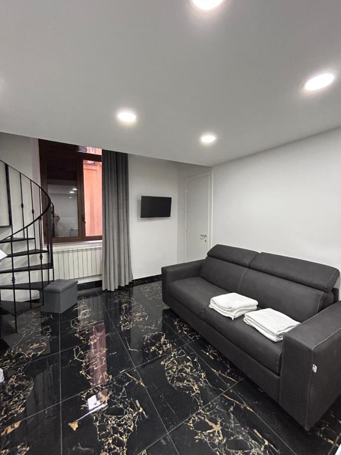 Giovanni Luxury Suites 那不勒斯 外观 照片