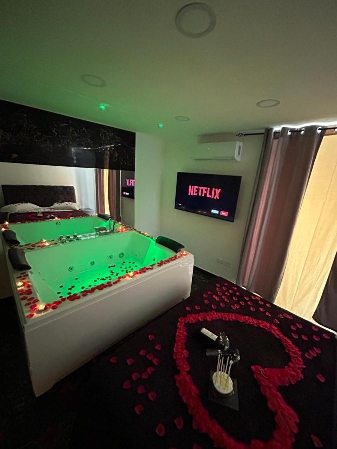 Giovanni Luxury Suites 那不勒斯 外观 照片