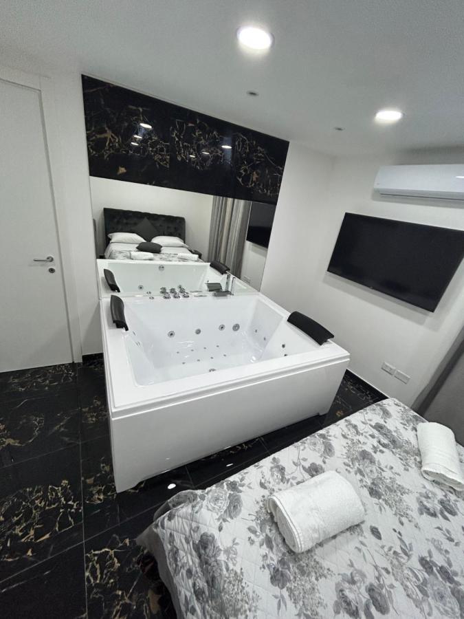 Giovanni Luxury Suites 那不勒斯 外观 照片