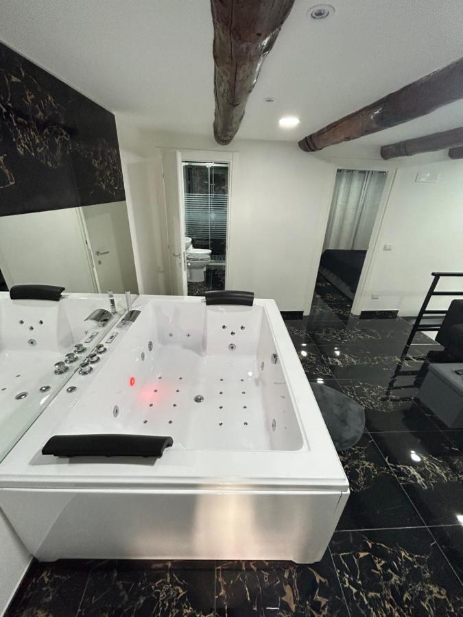 Giovanni Luxury Suites 那不勒斯 外观 照片