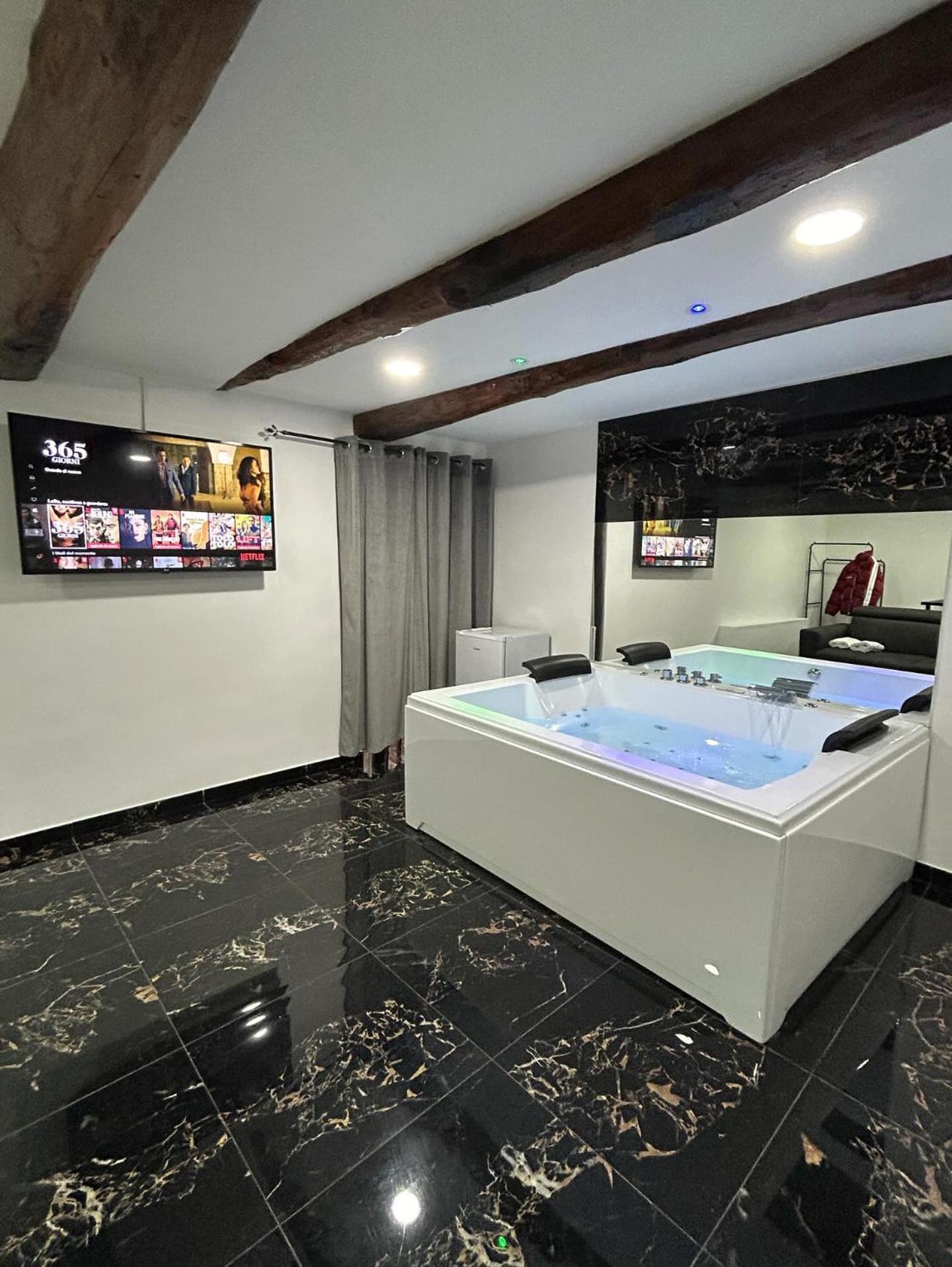 Giovanni Luxury Suites 那不勒斯 外观 照片